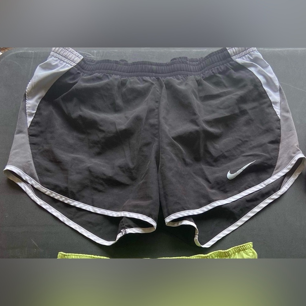 Nike Women’s Dri-Fit Shorts w/ Contrast Mesh Insert Liner